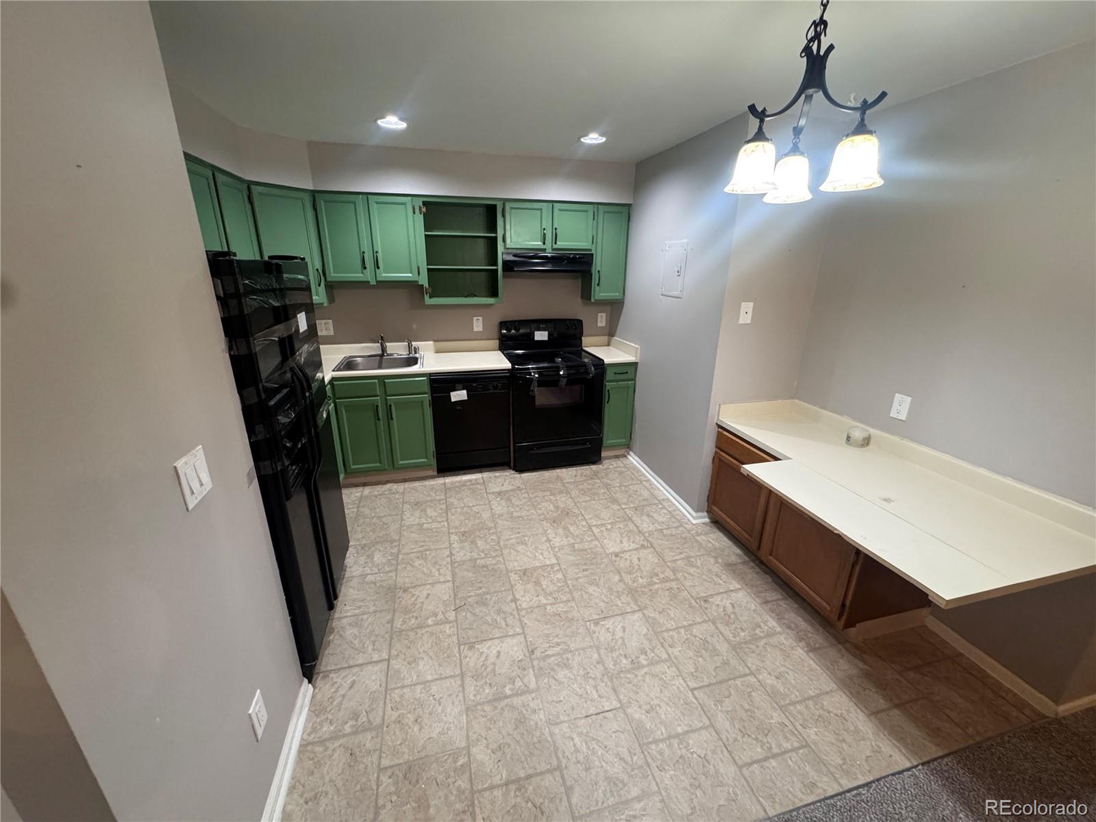 MLS Image #3 for 4899 s dudley street 17c,littleton, Colorado
