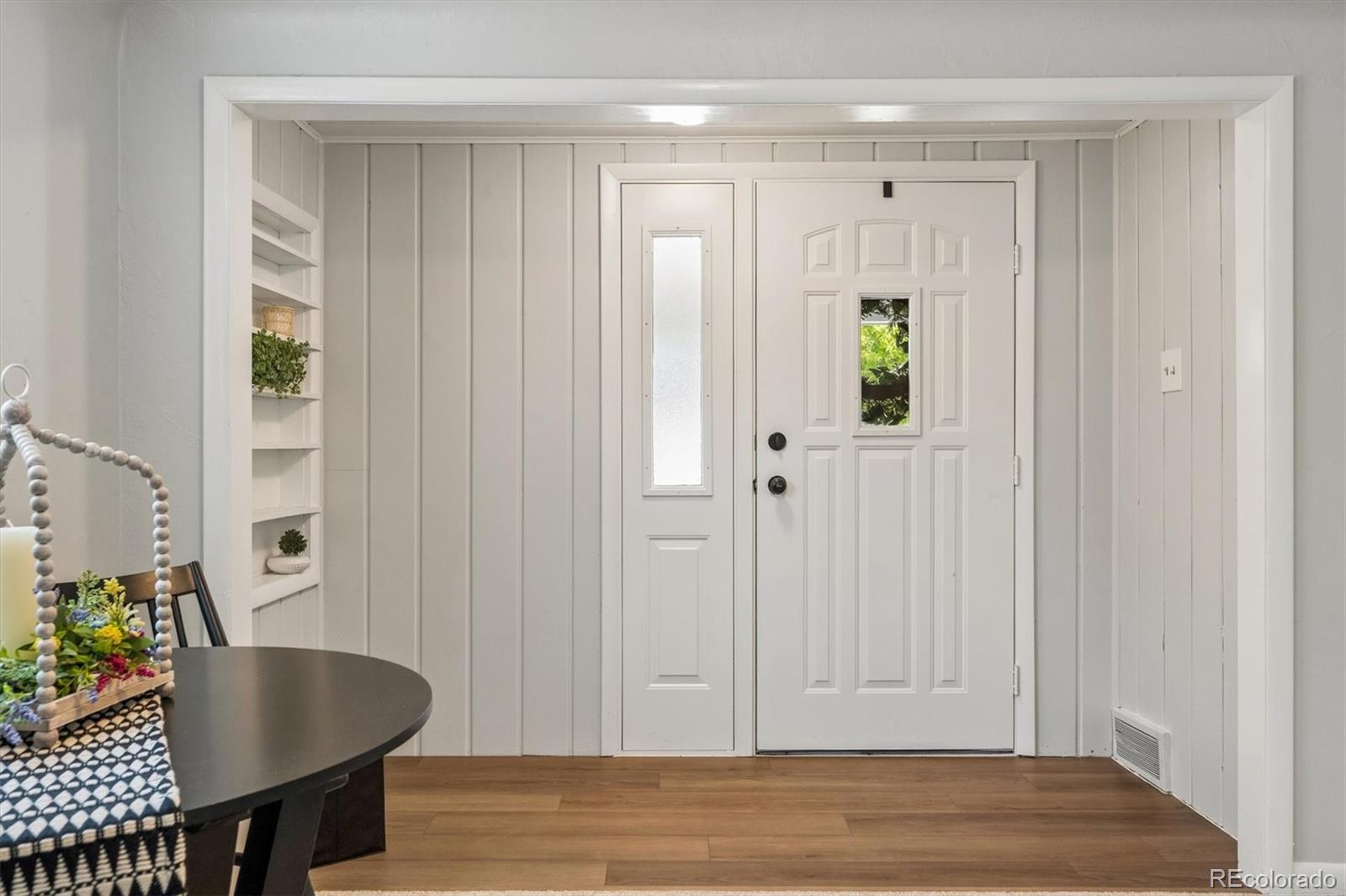 MLS Image #4 for 3000 s corona street,englewood, Colorado