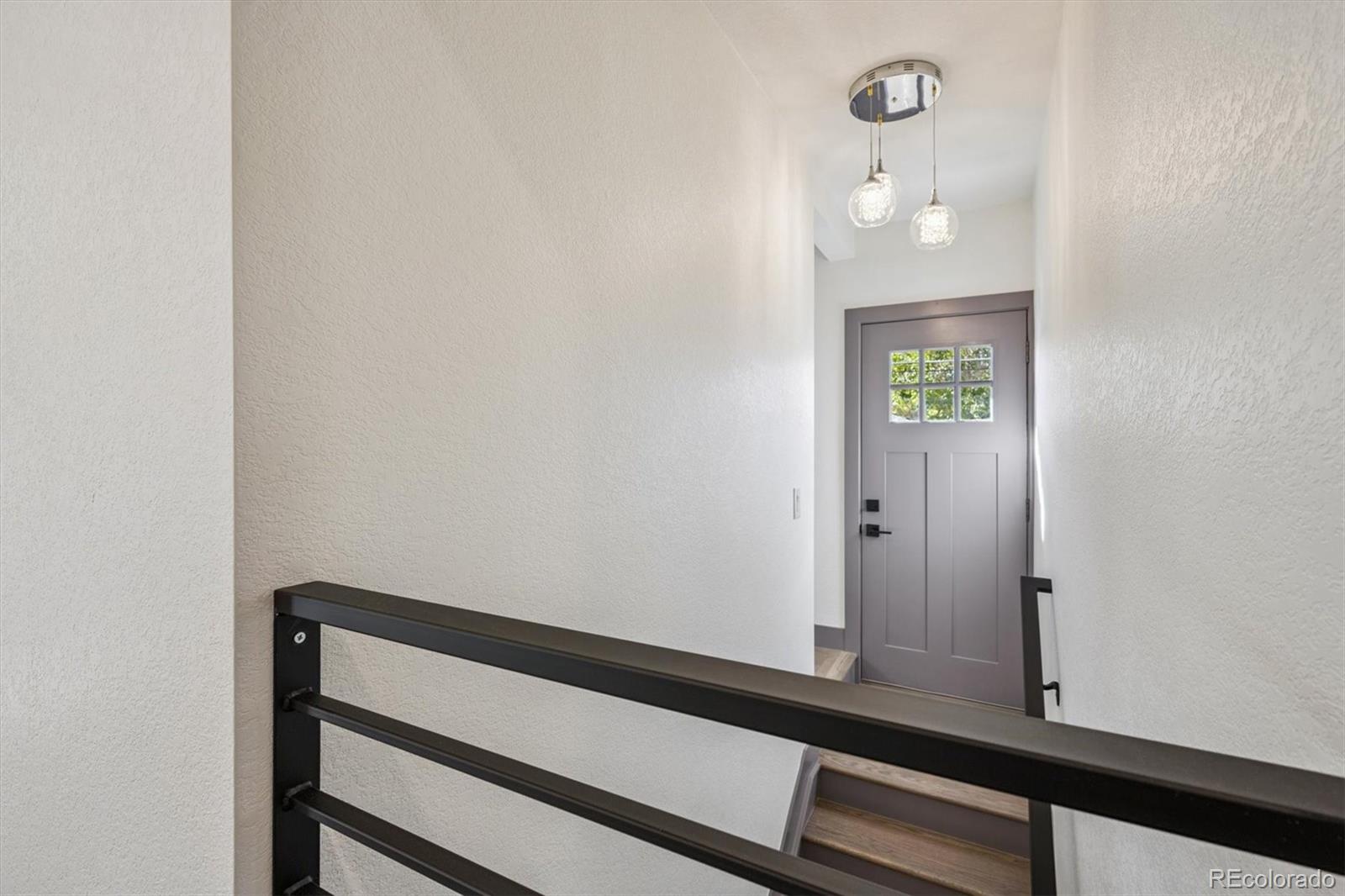MLS Image #11 for 3323  poplar street,denver, Colorado