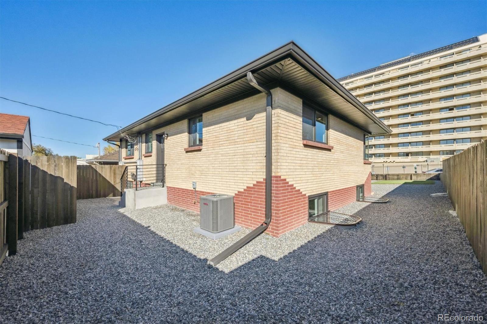 MLS Image #16 for 3323  poplar street,denver, Colorado
