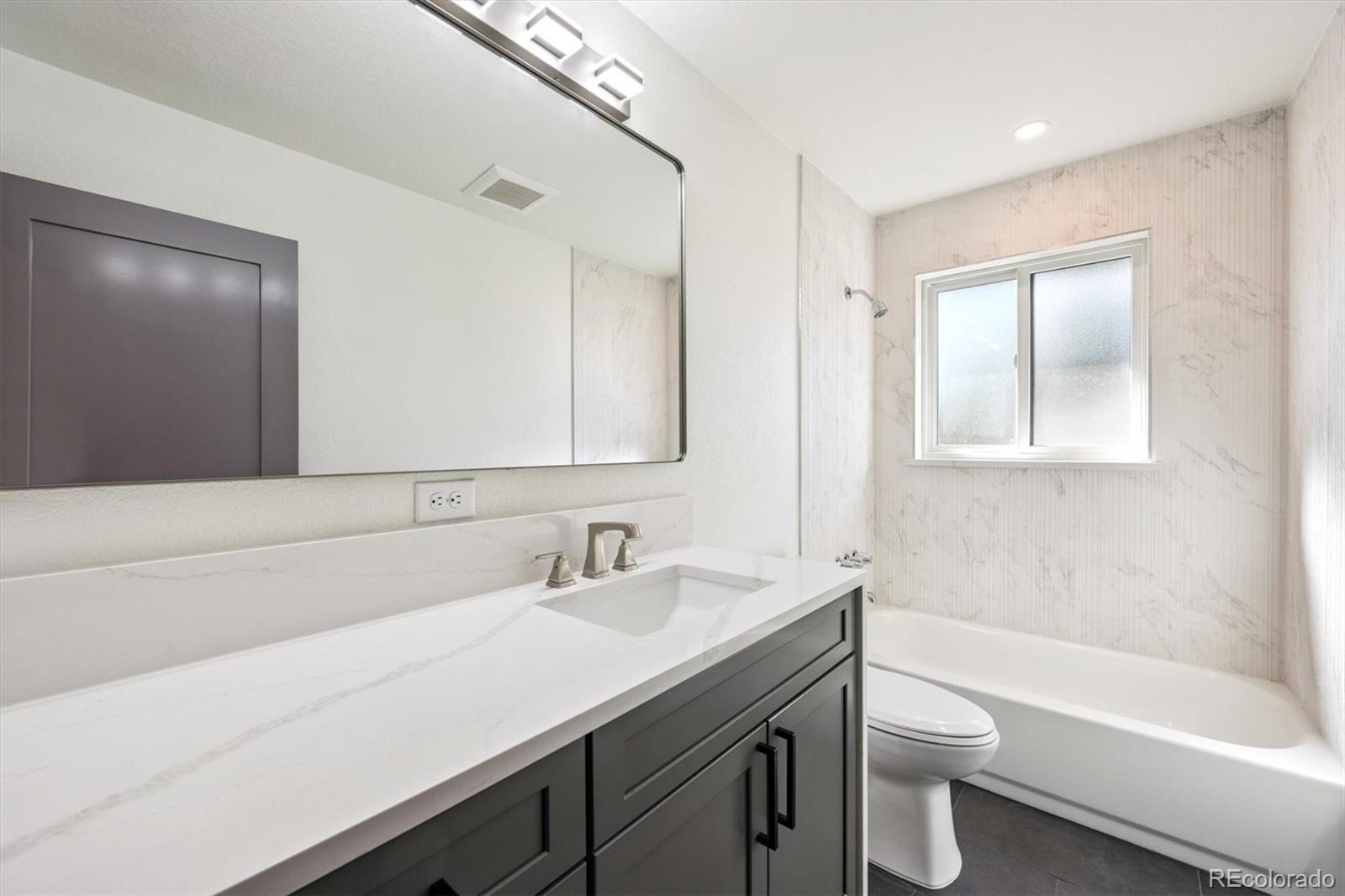 MLS Image #9 for 3323  poplar street,denver, Colorado