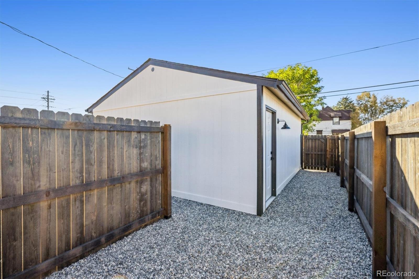 MLS Image #18 for 3325  poplar street,denver, Colorado