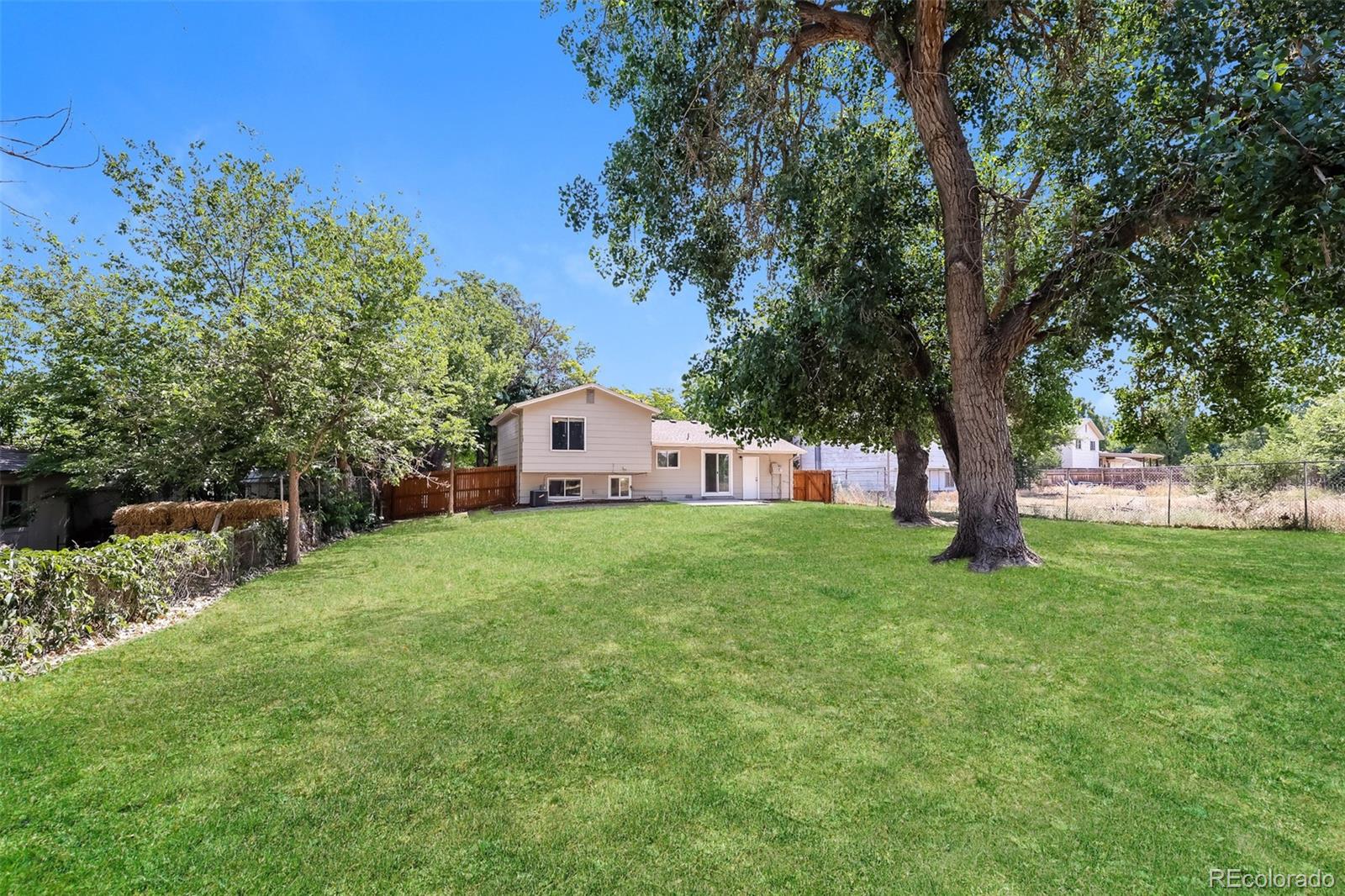 MLS Image #24 for 2551 s kittredge way,aurora, Colorado