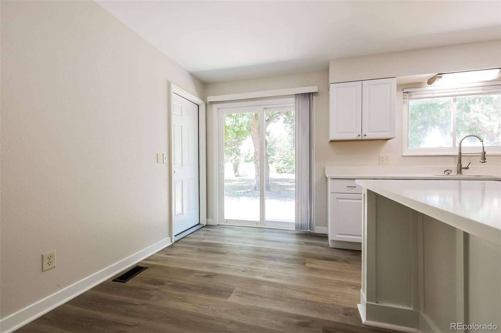 MLS Image #6 for 2551 s kittredge way,aurora, Colorado