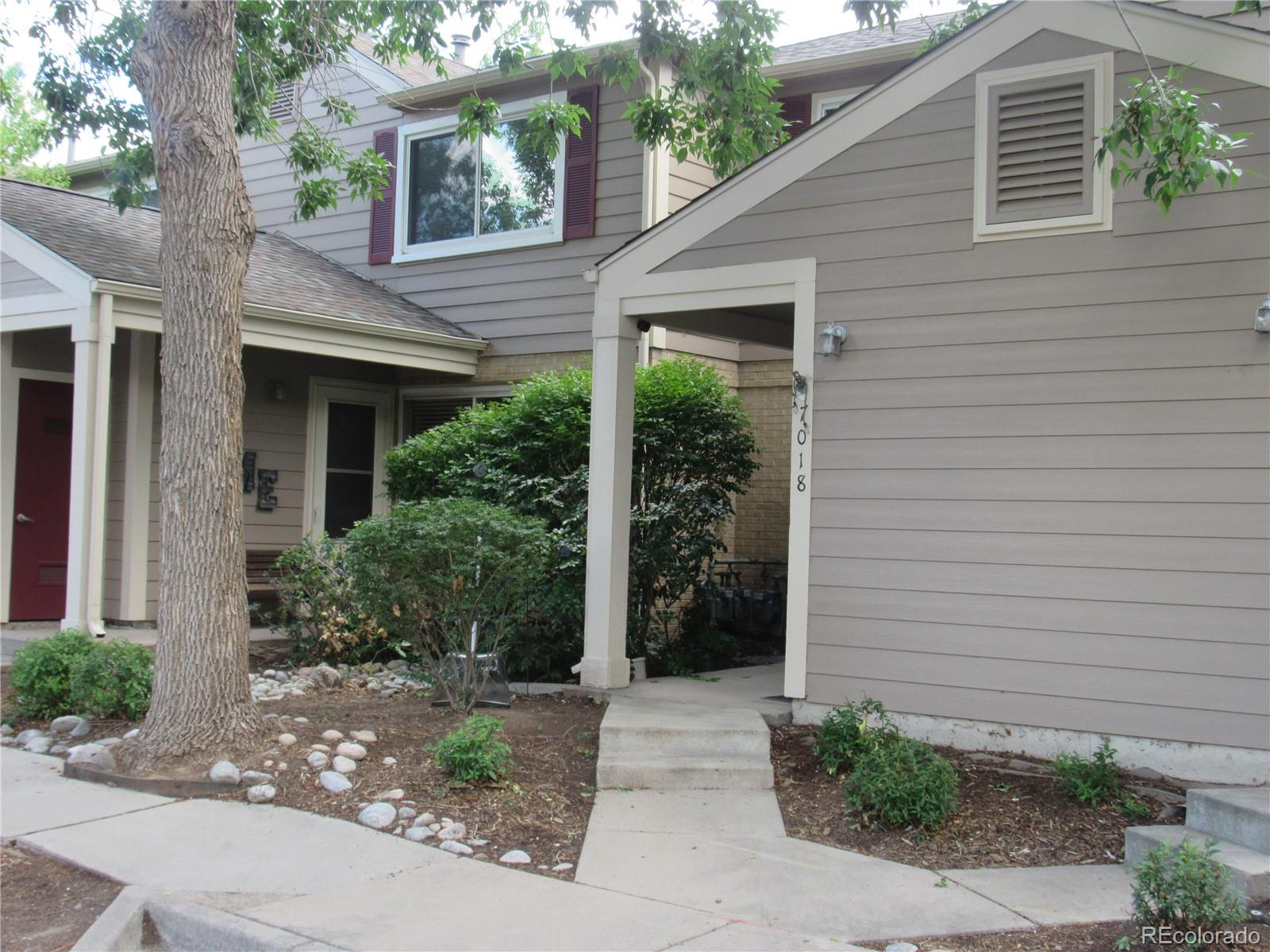 MLS Image #2 for 7018 e 1st place,denver, Colorado