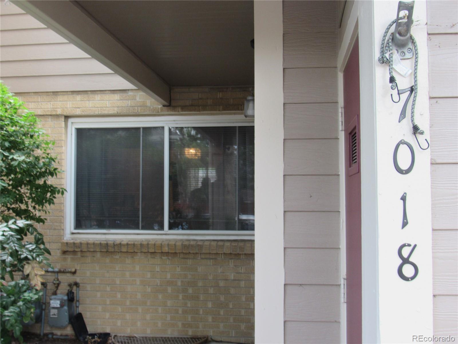MLS Image #3 for 7018 e 1st place,denver, Colorado