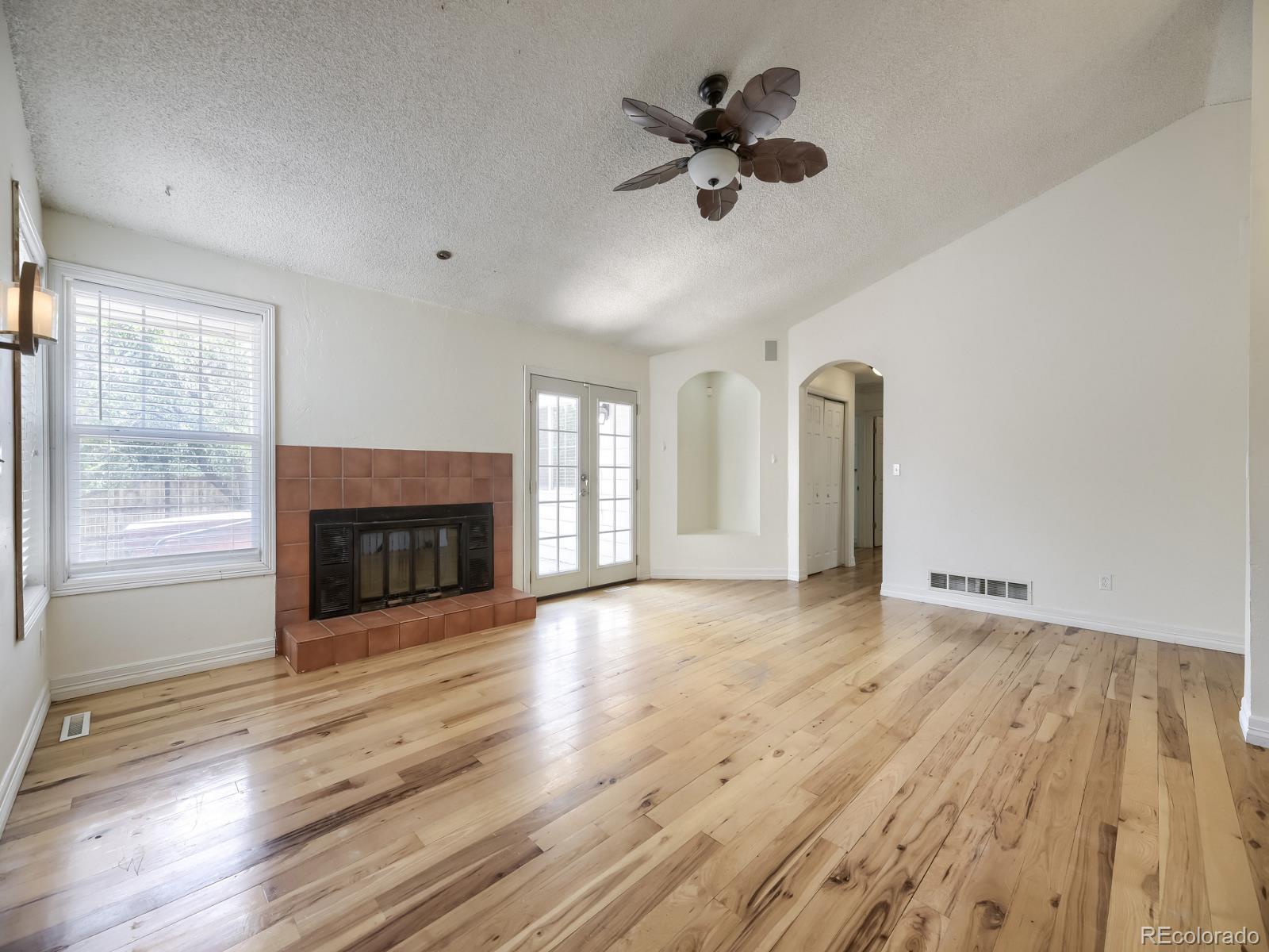 MLS Image #4 for 11866  blacktail mountain,littleton, Colorado