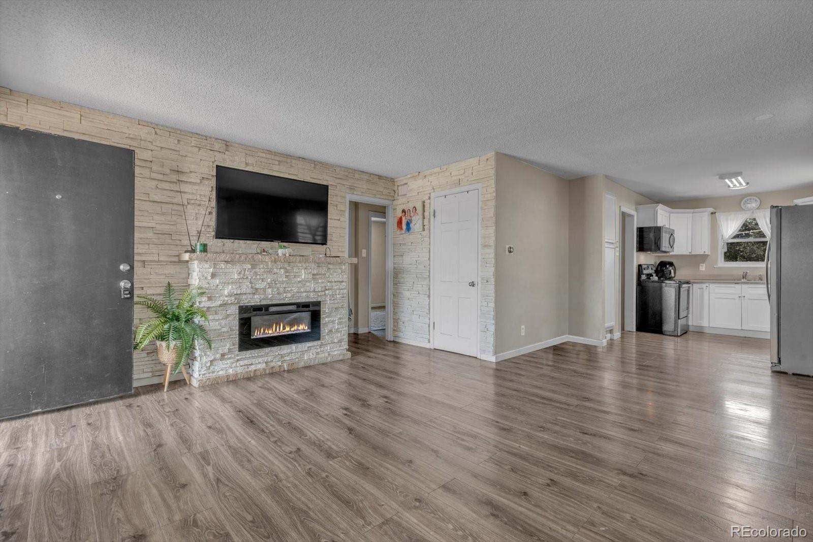 MLS Image #2 for 7140 e 60th way,commerce city, Colorado