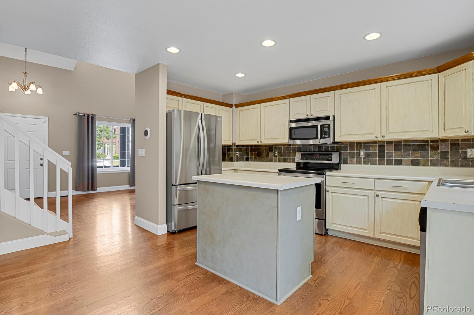 MLS Image #8 for 10037  darwin lane,highlands ranch, Colorado
