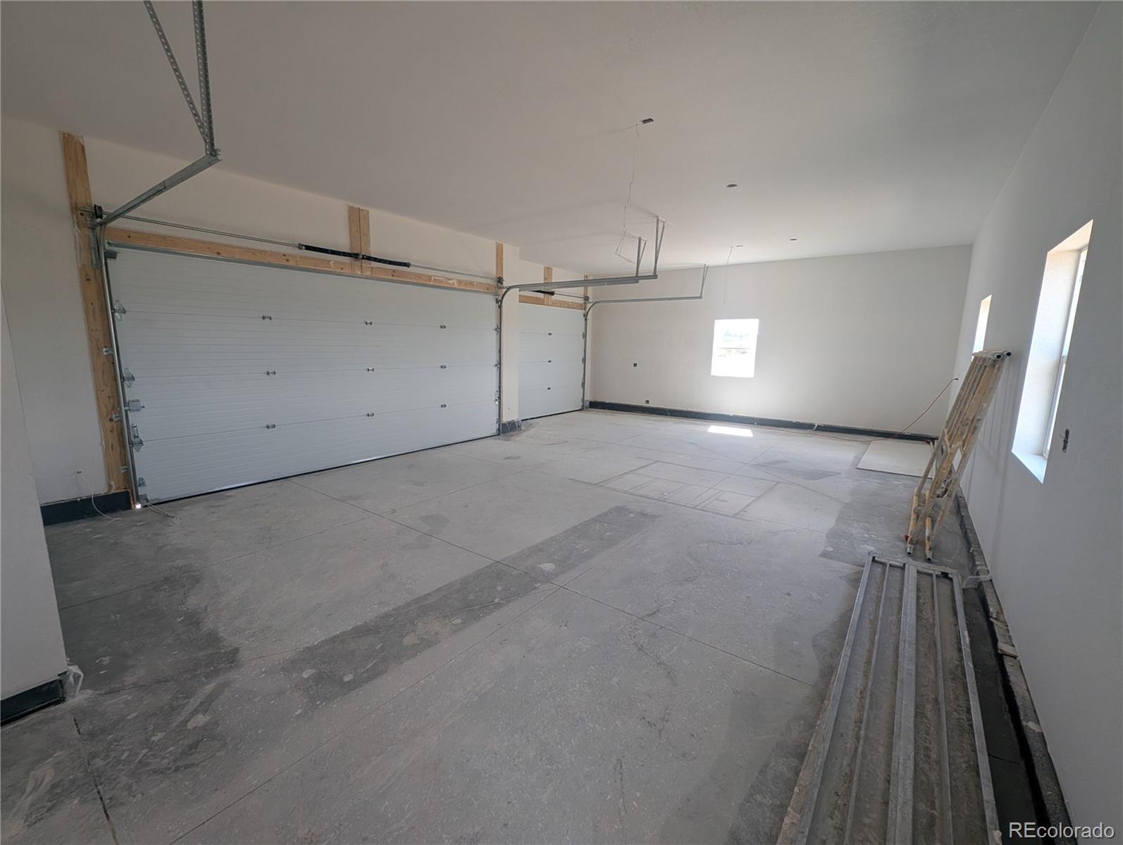 MLS Image #8 for 37097  still rock point,elizabeth, Colorado