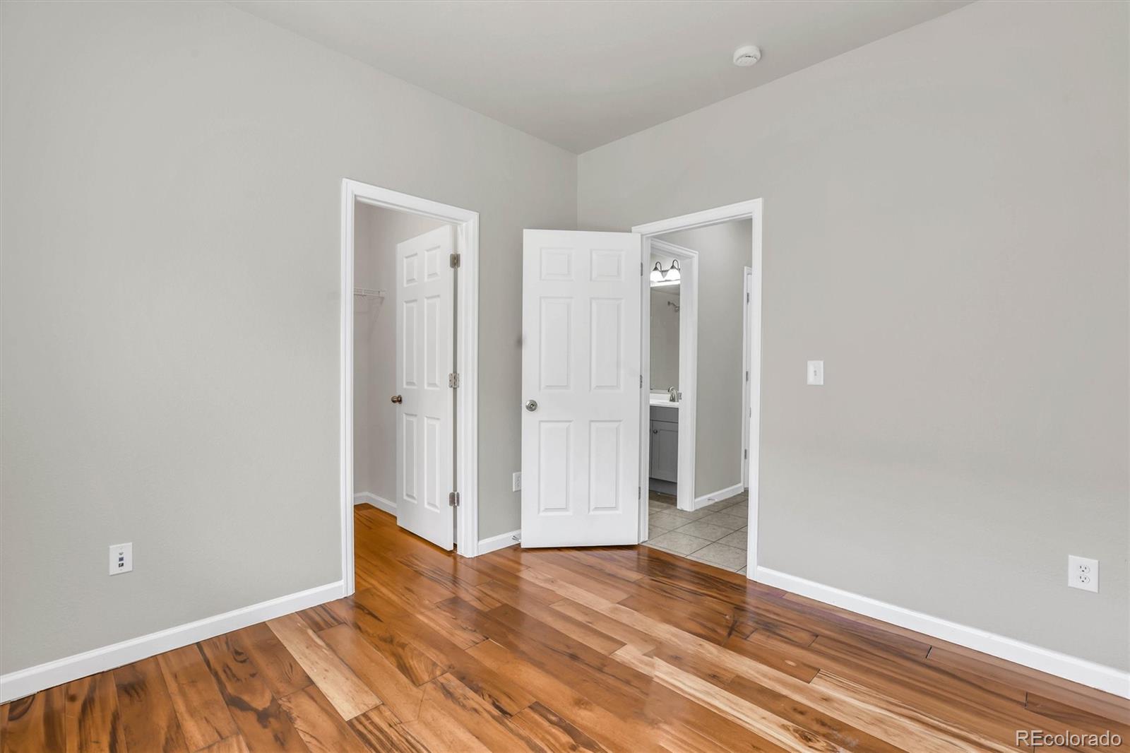 MLS Image #17 for 5023 s shawnee street,aurora, Colorado