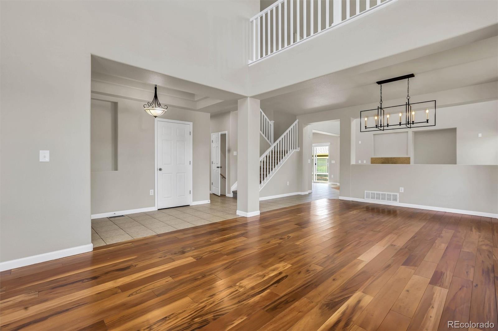 MLS Image #2 for 5023 s shawnee street,aurora, Colorado