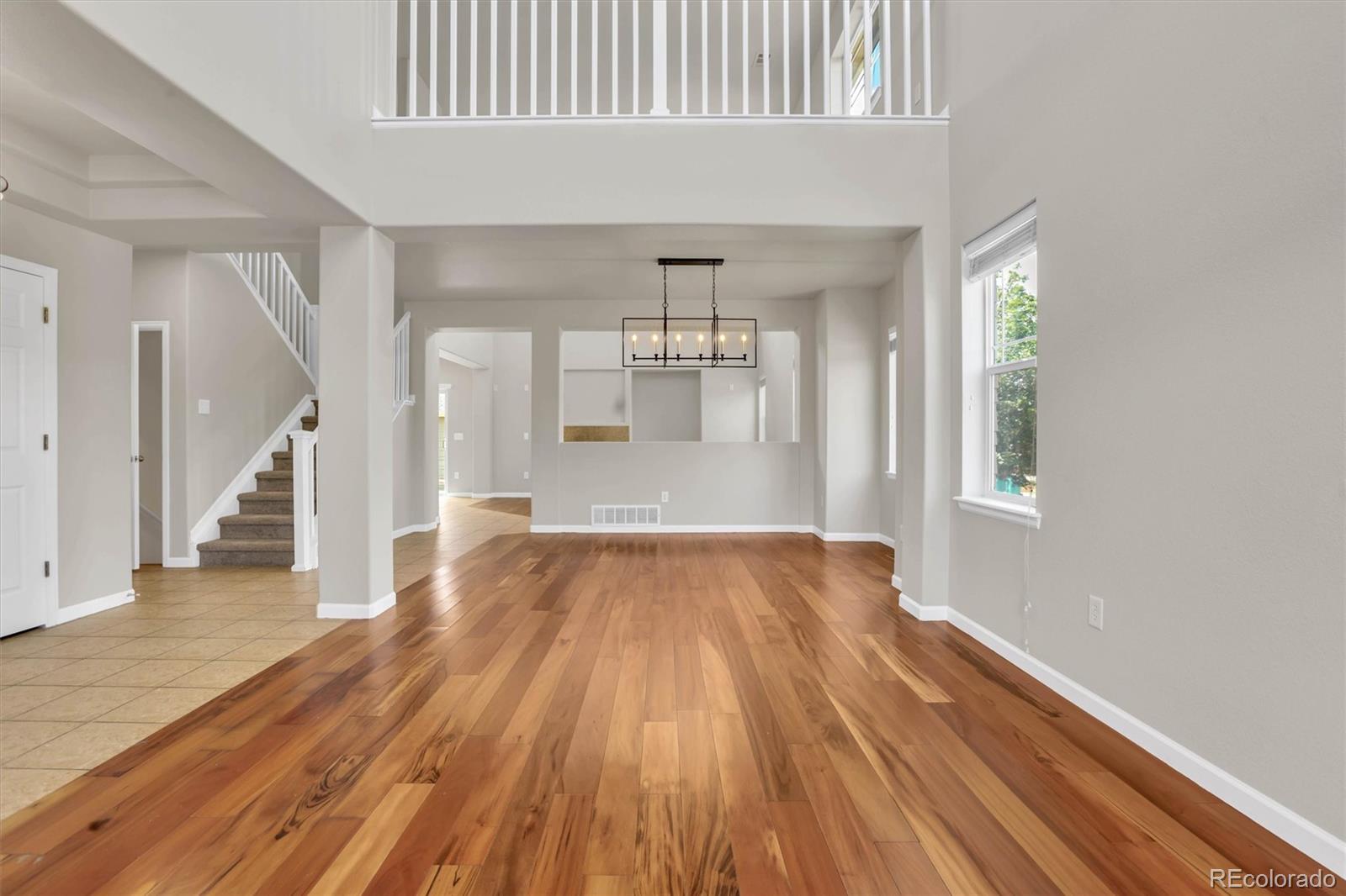 MLS Image #3 for 5023 s shawnee street,aurora, Colorado