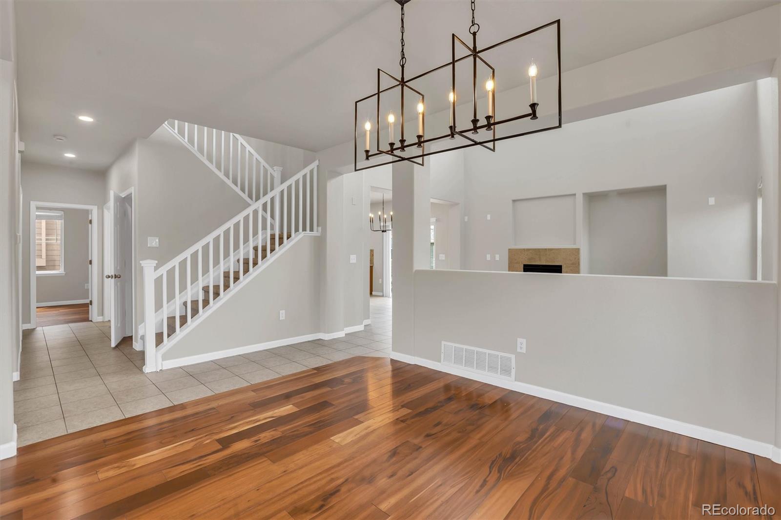 MLS Image #5 for 5023 s shawnee street,aurora, Colorado