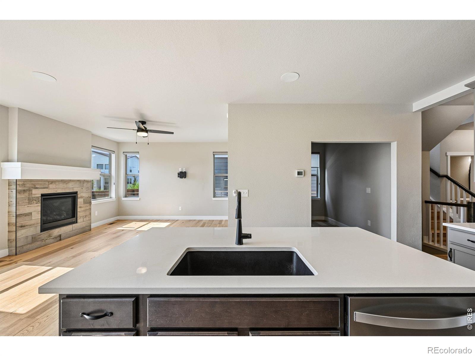 MLS Image #13 for 6896  canosa street,denver, Colorado