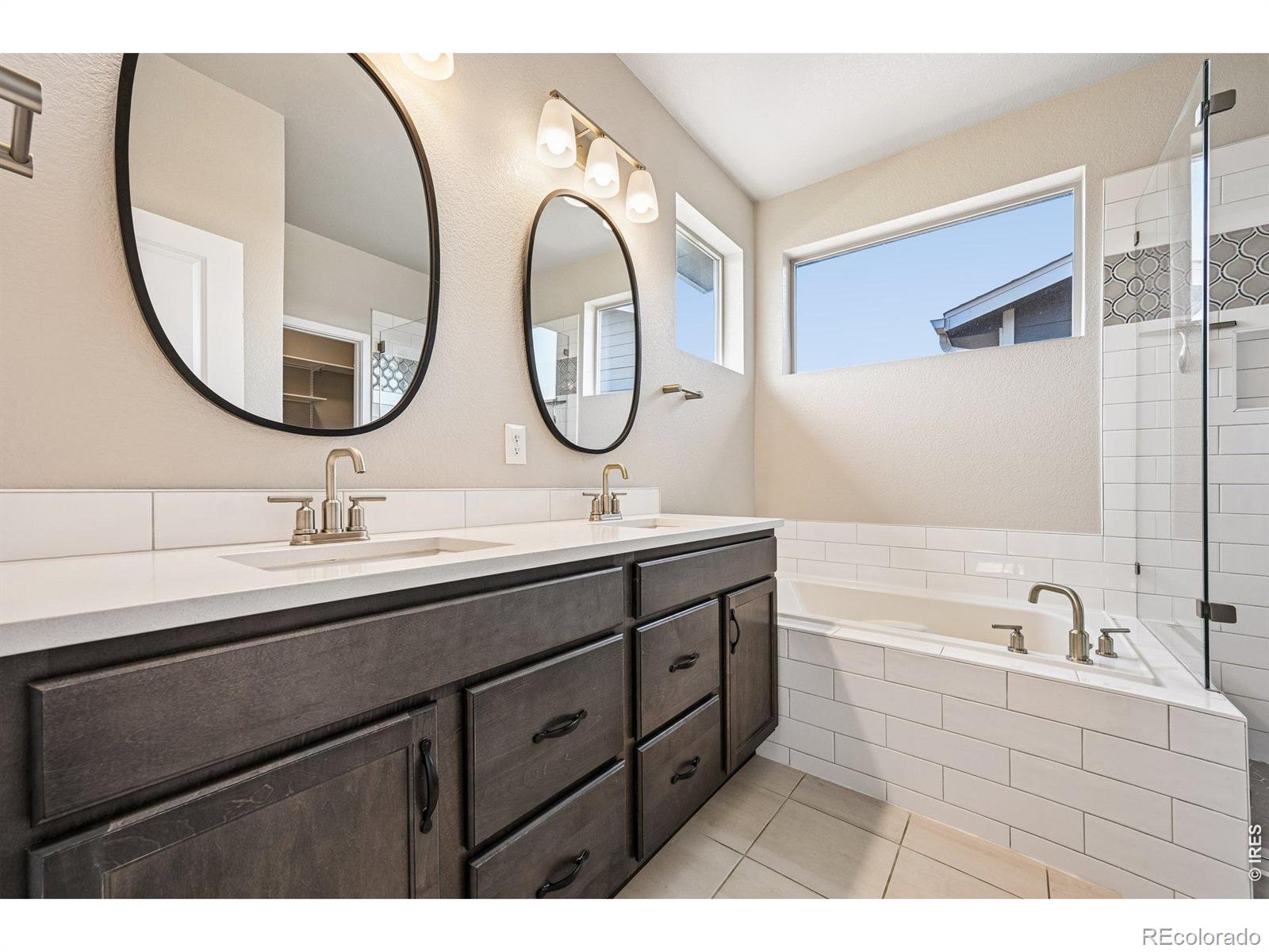 MLS Image #22 for 6896  canosa street,denver, Colorado