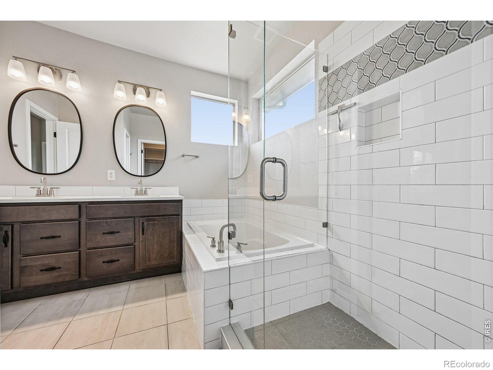 MLS Image #23 for 6896  canosa street,denver, Colorado