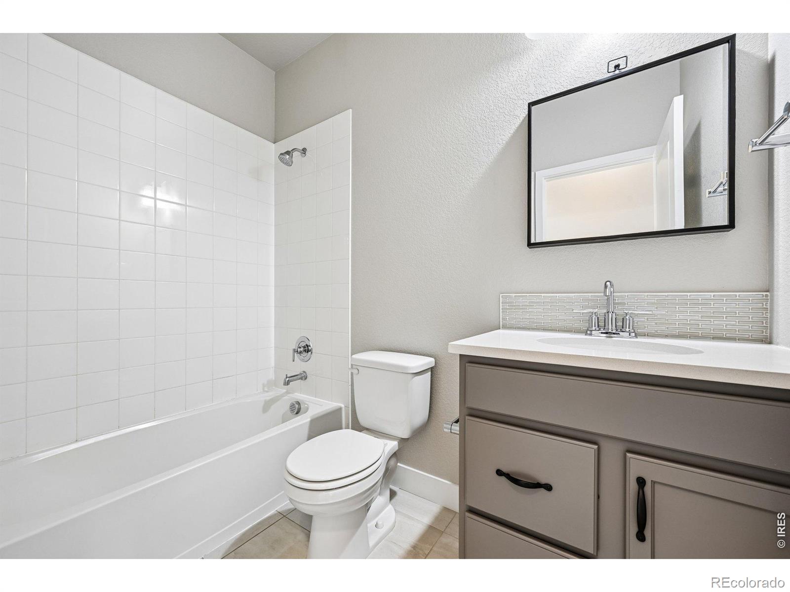 MLS Image #27 for 6896  canosa street,denver, Colorado