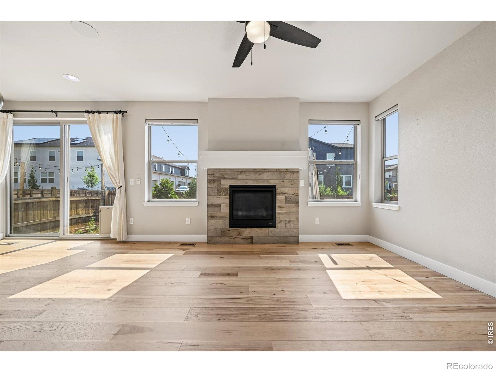 MLS Image #6 for 6896  canosa street,denver, Colorado