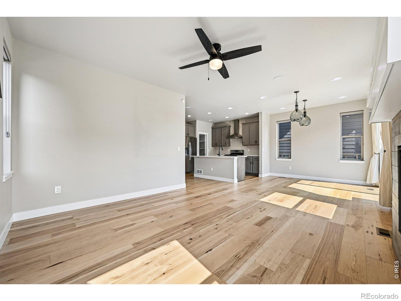 MLS Image #8 for 6896  canosa street,denver, Colorado