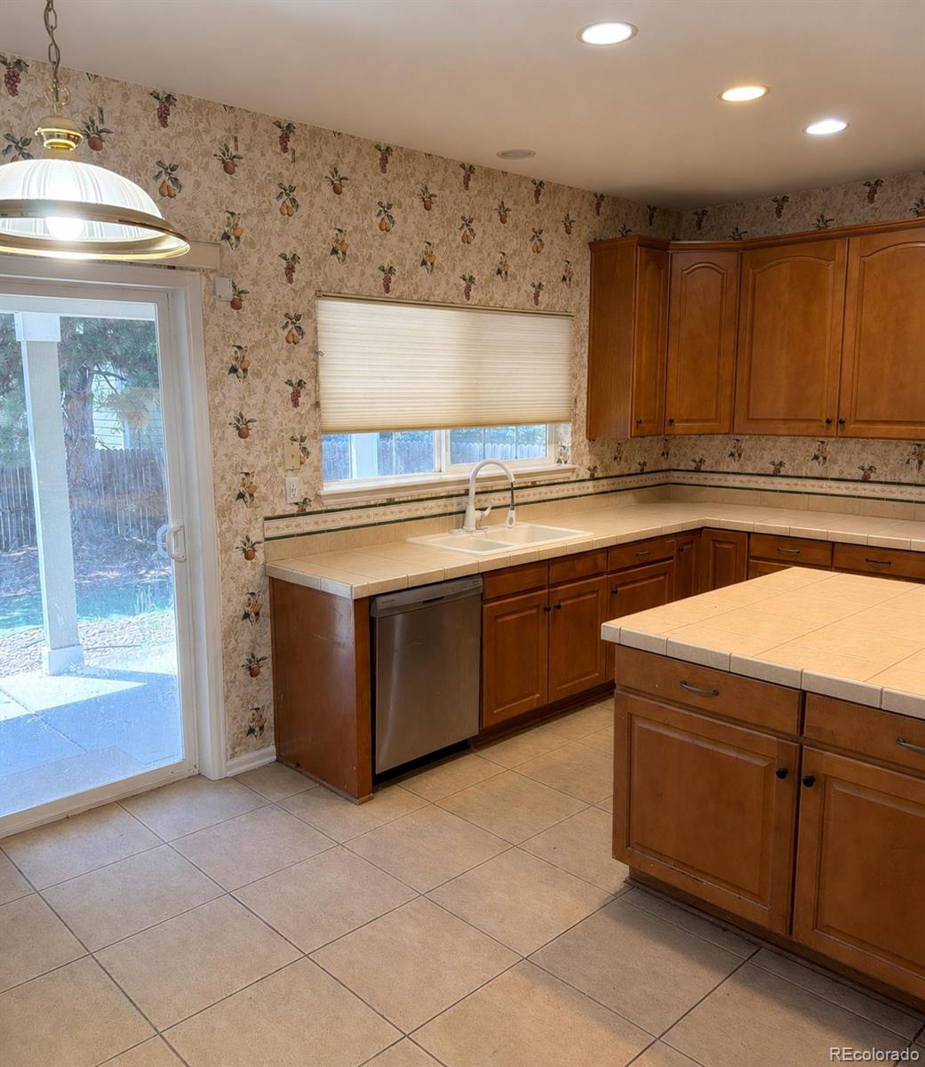 MLS Image #5 for 5974  sparrow avenue,longmont, Colorado
