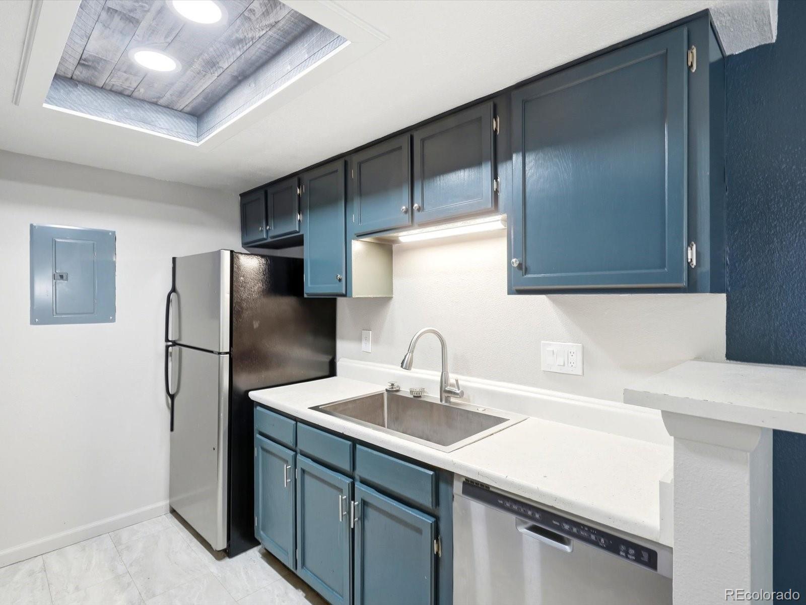 MLS Image #11 for 18195 e ohio avenue,aurora, Colorado