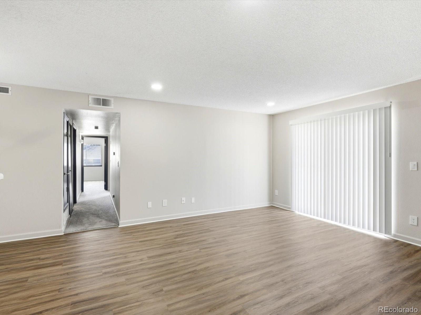 MLS Image #3 for 18195 e ohio avenue,aurora, Colorado