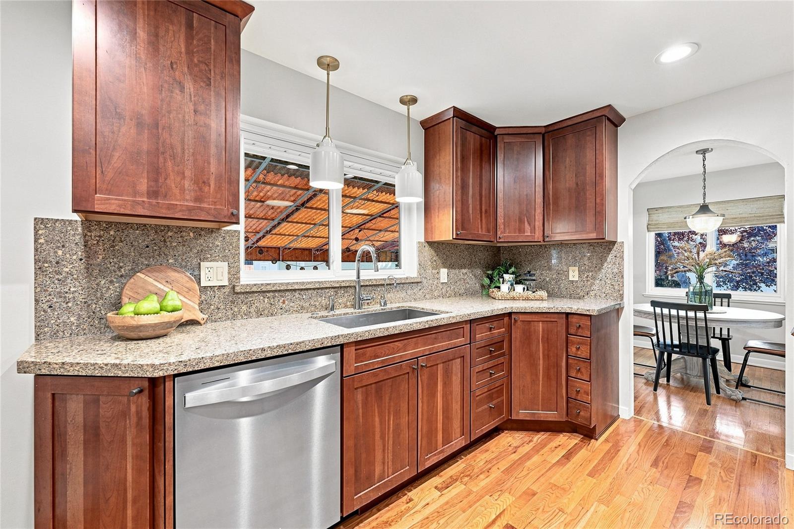 MLS Image #11 for 2386 s bellaire street,denver, Colorado