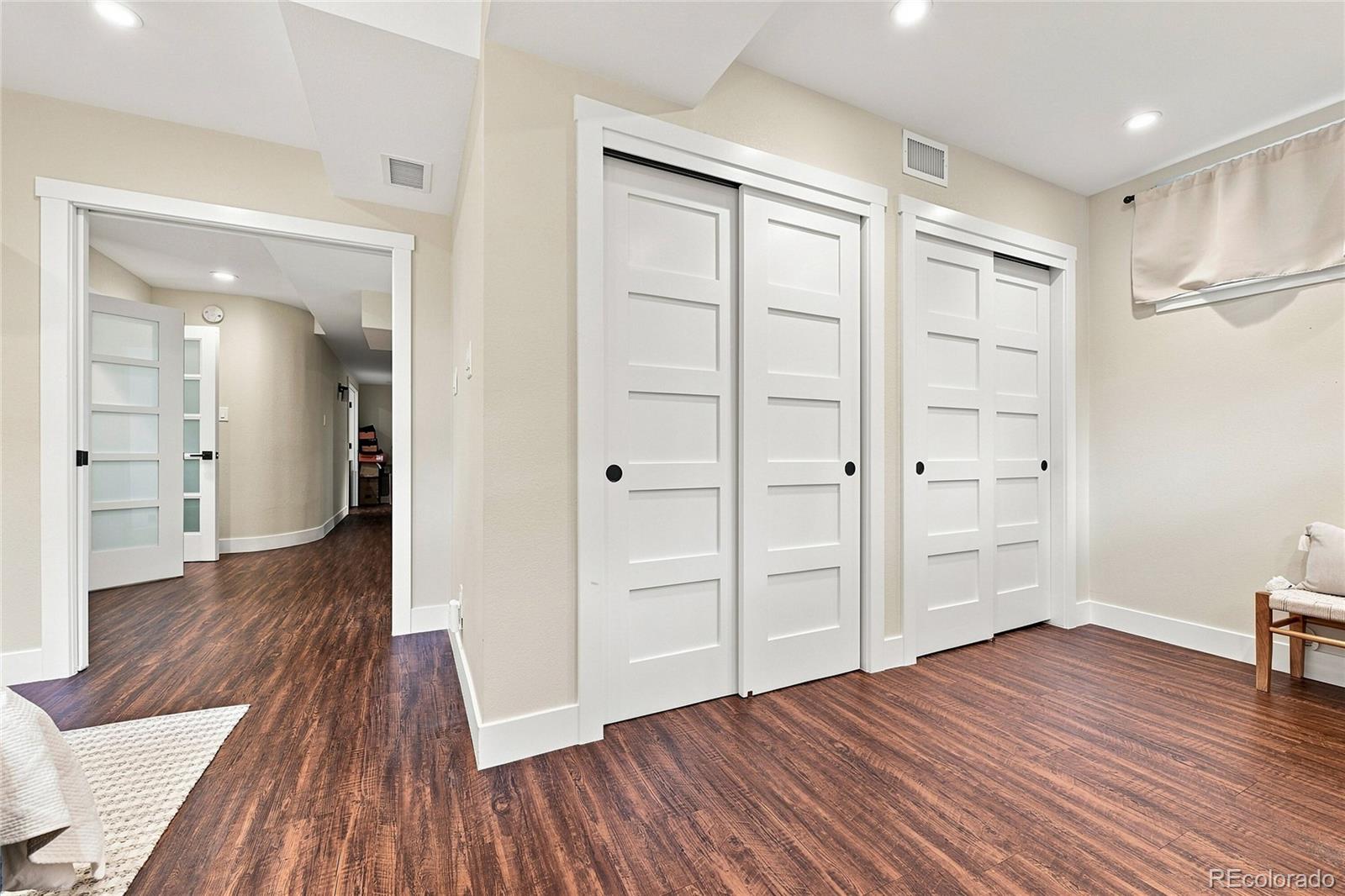MLS Image #21 for 2386 s bellaire street,denver, Colorado