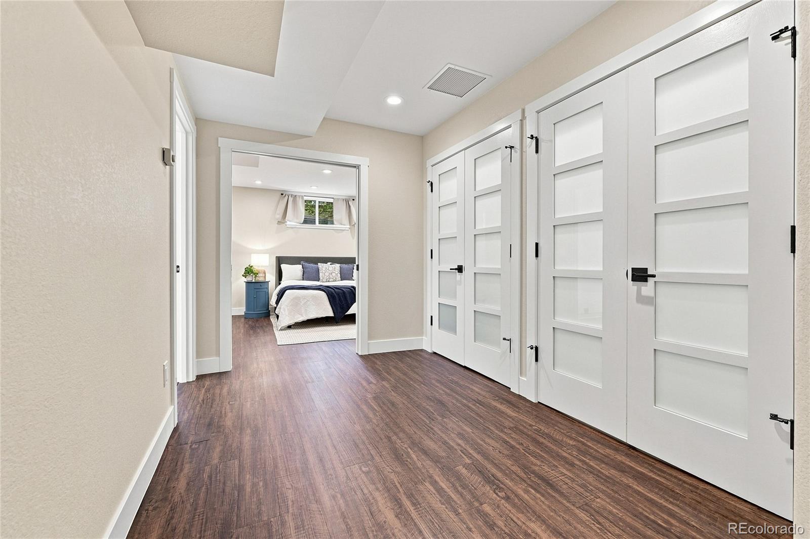 MLS Image #23 for 2386 s bellaire street,denver, Colorado