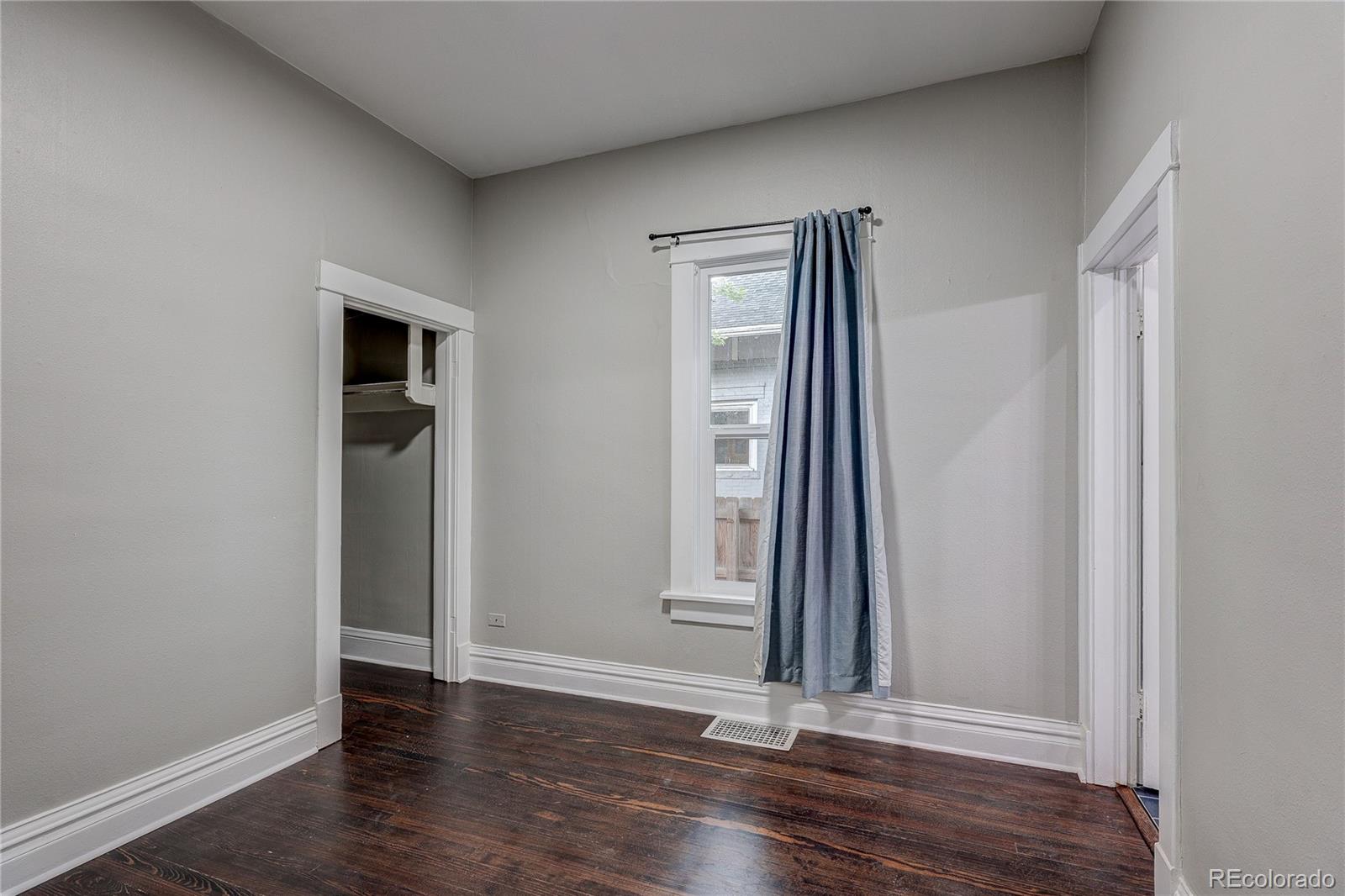 MLS Image #16 for 1317 s university boulevard,denver, Colorado