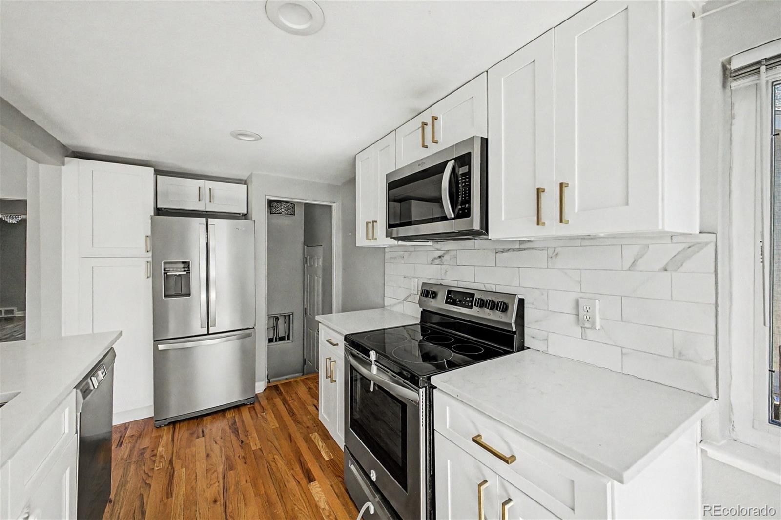 MLS Image #8 for 3505 n elizabeth street,denver, Colorado