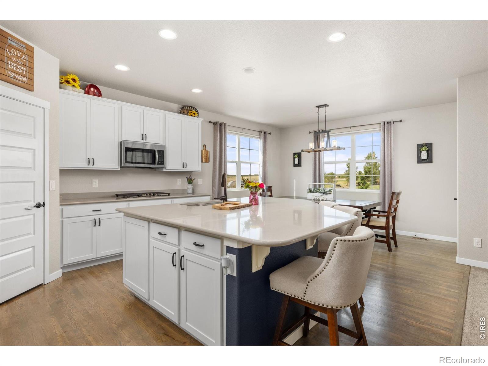 MLS Image #10 for 2176  day spring drive,windsor, Colorado