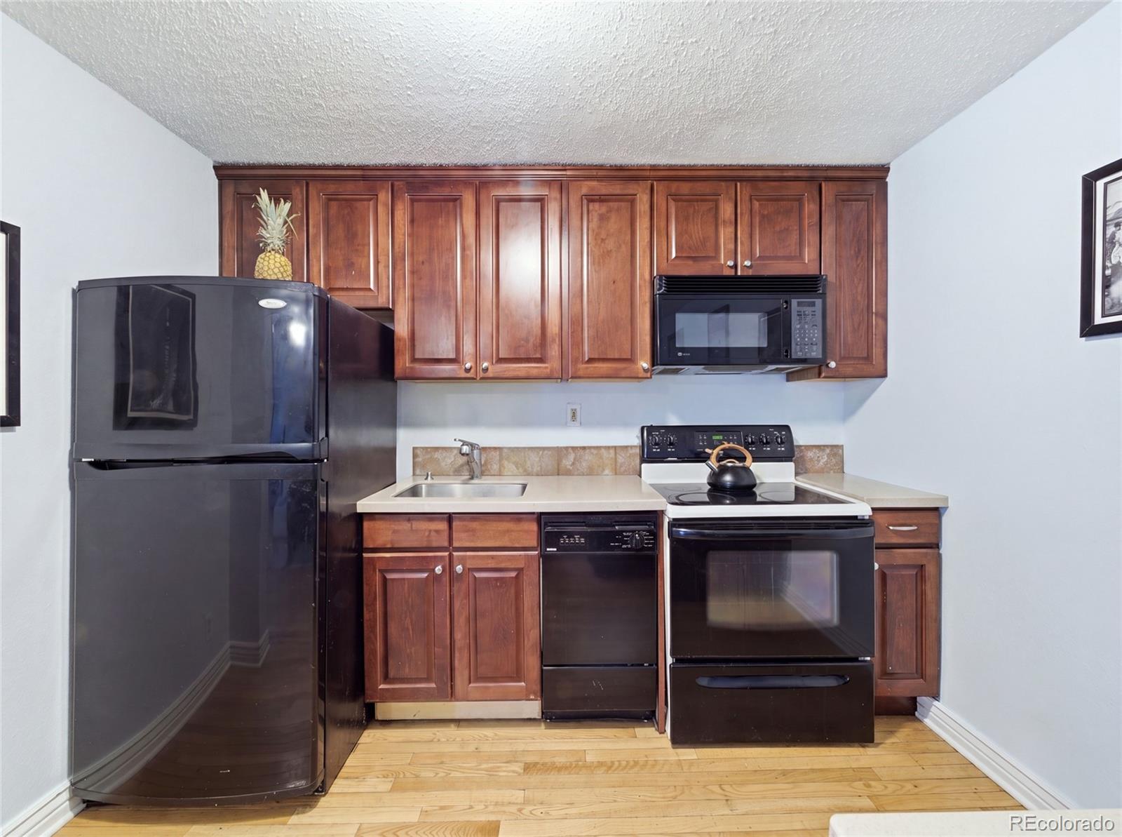 MLS Image #10 for 2101 s josephine street 212,denver, Colorado