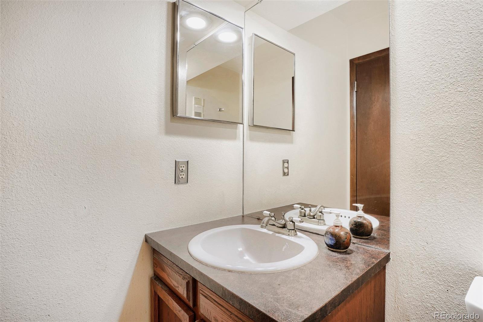 MLS Image #21 for 14424 e carolina drive,aurora, Colorado