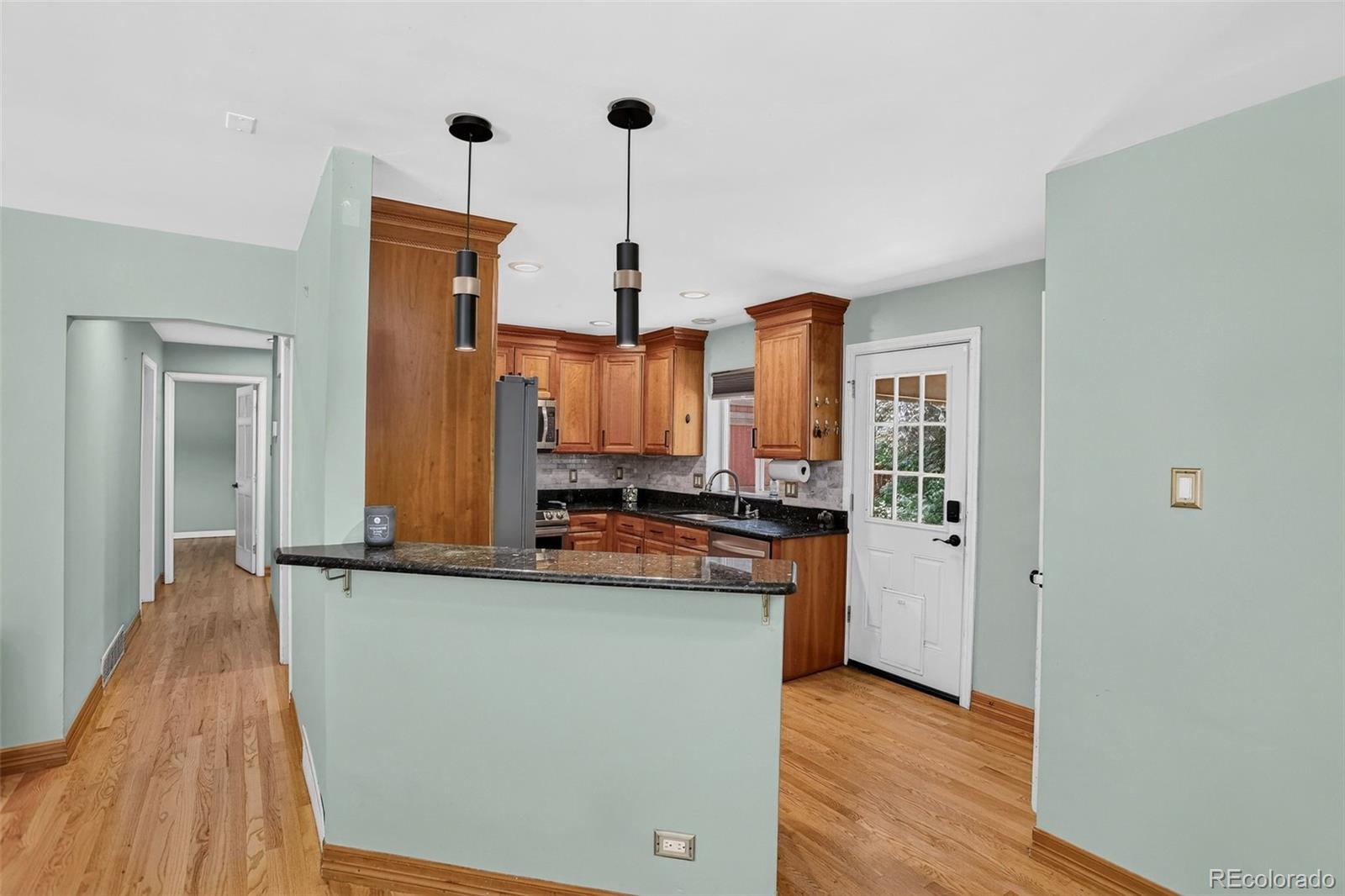 MLS Image #10 for 465  cody drive,denver, Colorado