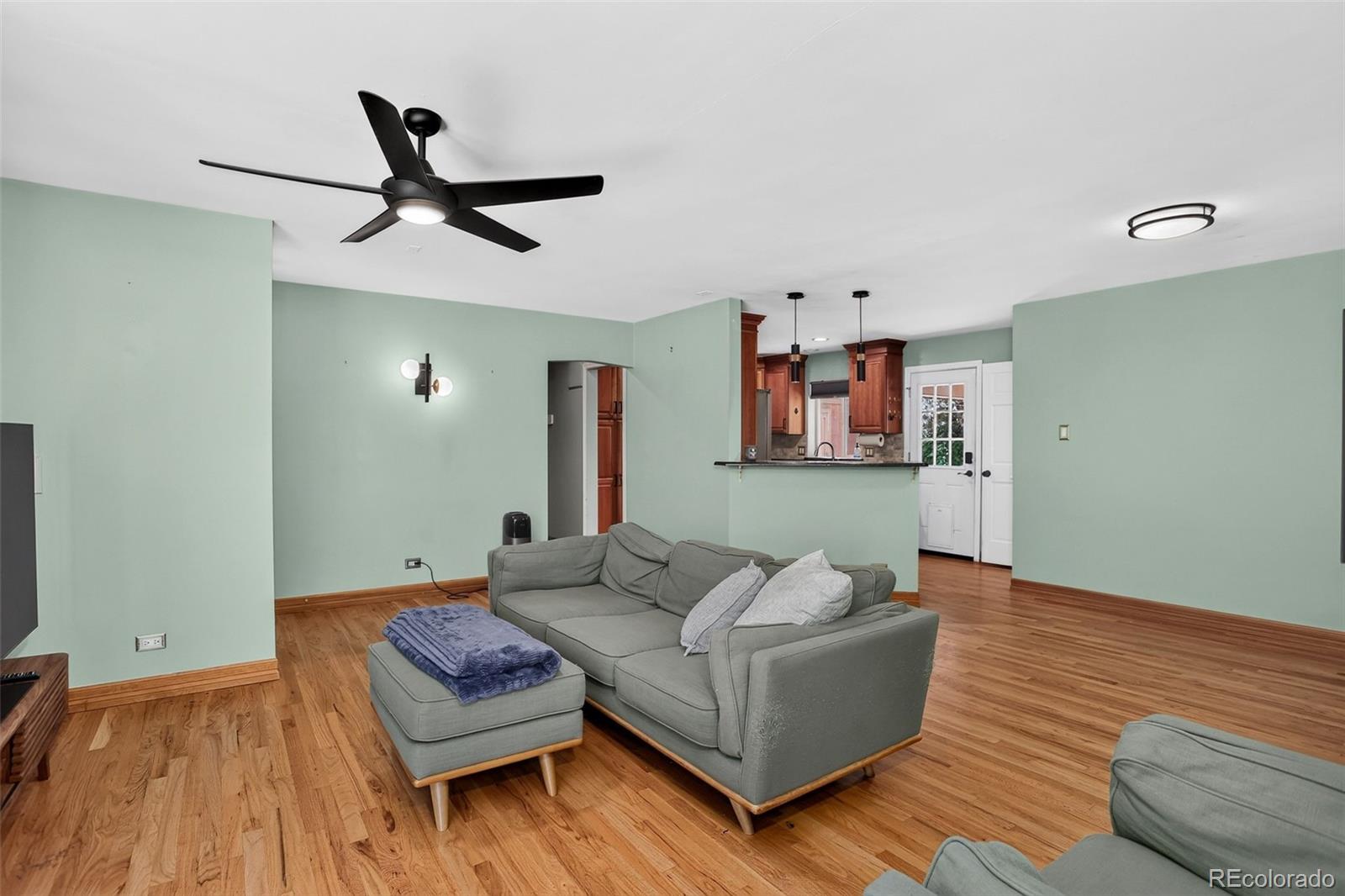 MLS Image #17 for 465  cody drive,denver, Colorado