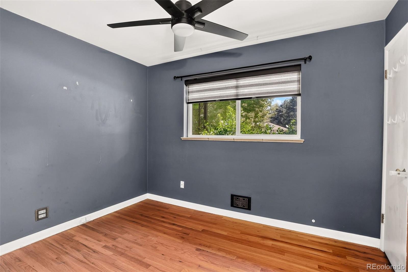 MLS Image #25 for 465  cody drive,denver, Colorado