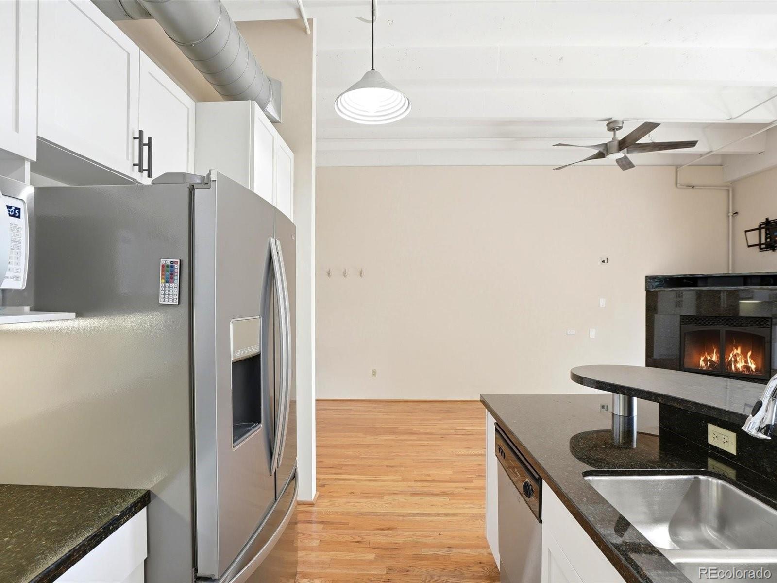 MLS Image #15 for 1800  lawrence street,denver, Colorado