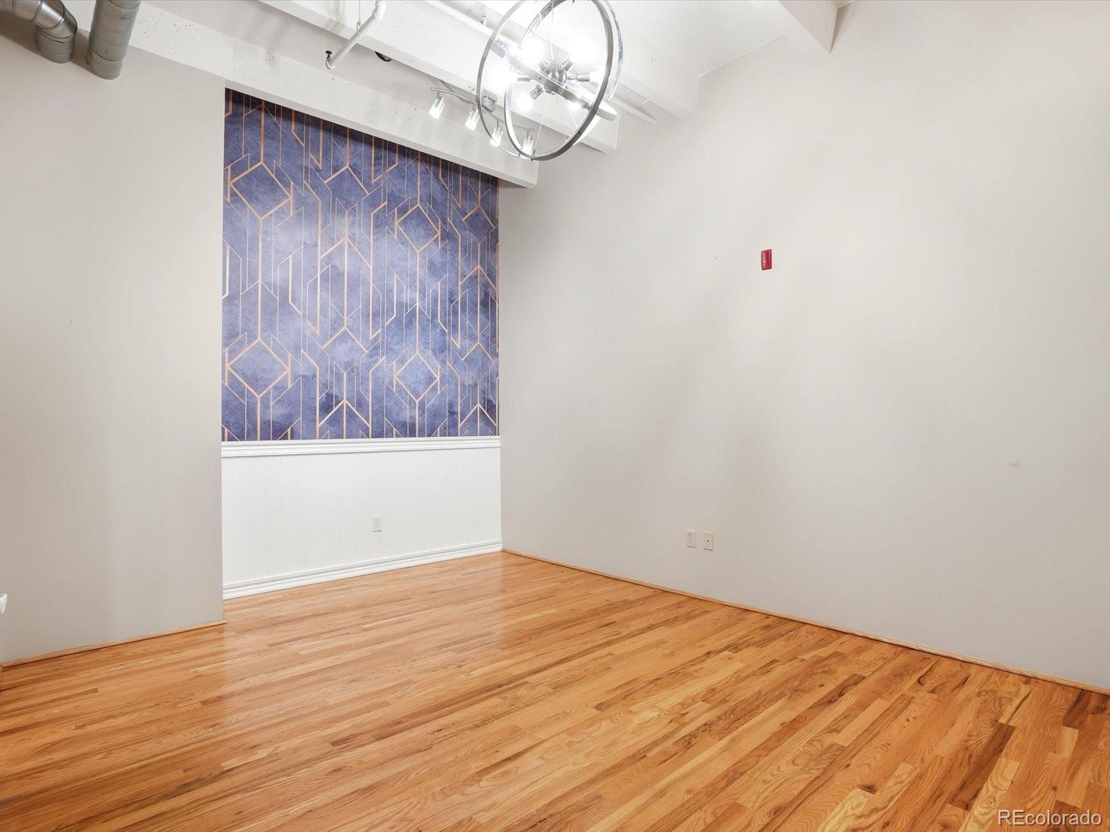 MLS Image #4 for 1800  lawrence street,denver, Colorado
