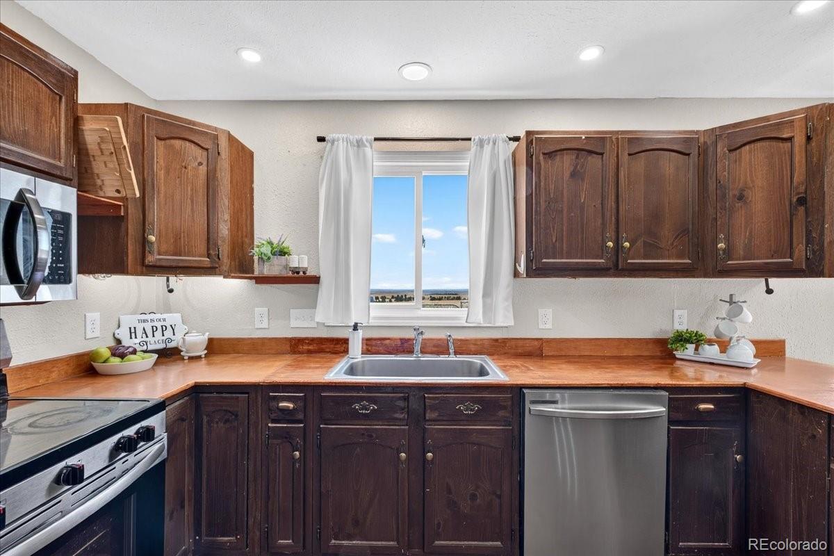 MLS Image #11 for 24396  emerald trail,deer trail, Colorado