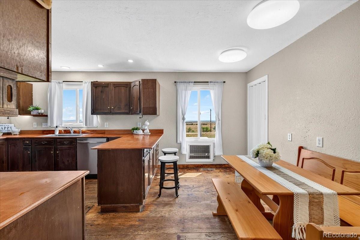 MLS Image #6 for 24396  emerald trail,deer trail, Colorado
