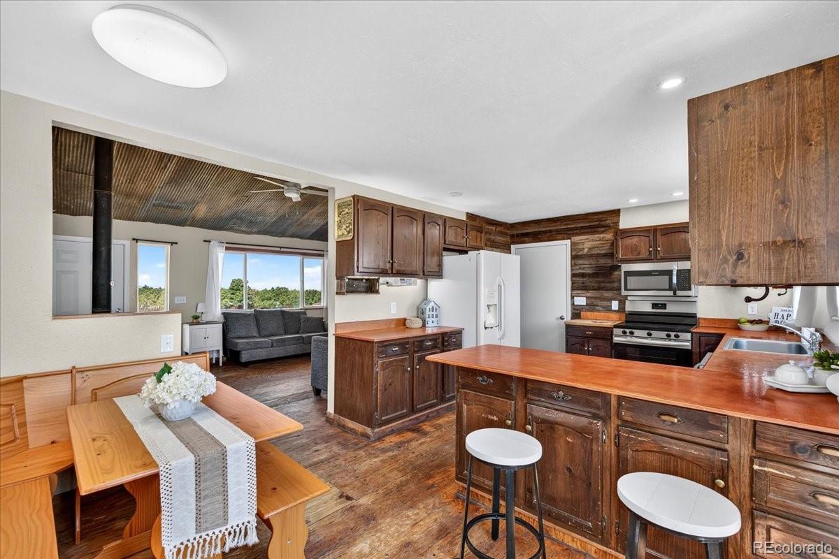 MLS Image #8 for 24396  emerald trail,deer trail, Colorado