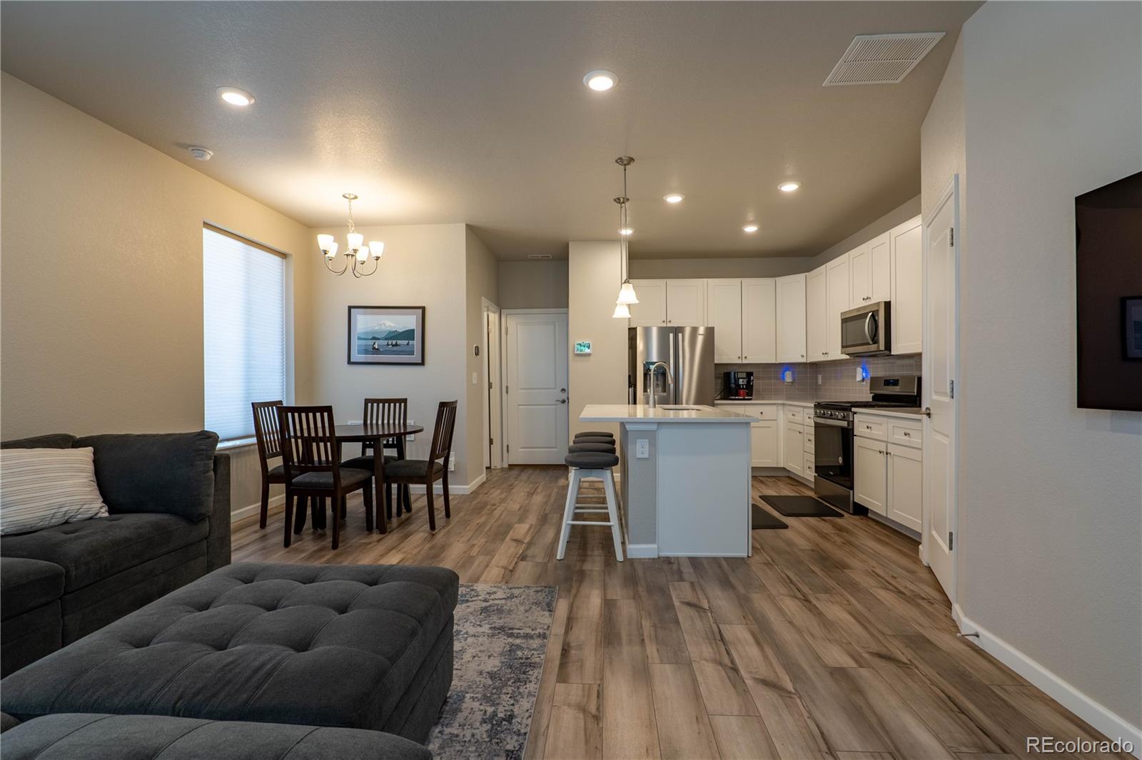MLS Image #3 for 1981 s poplar ,denver, Colorado