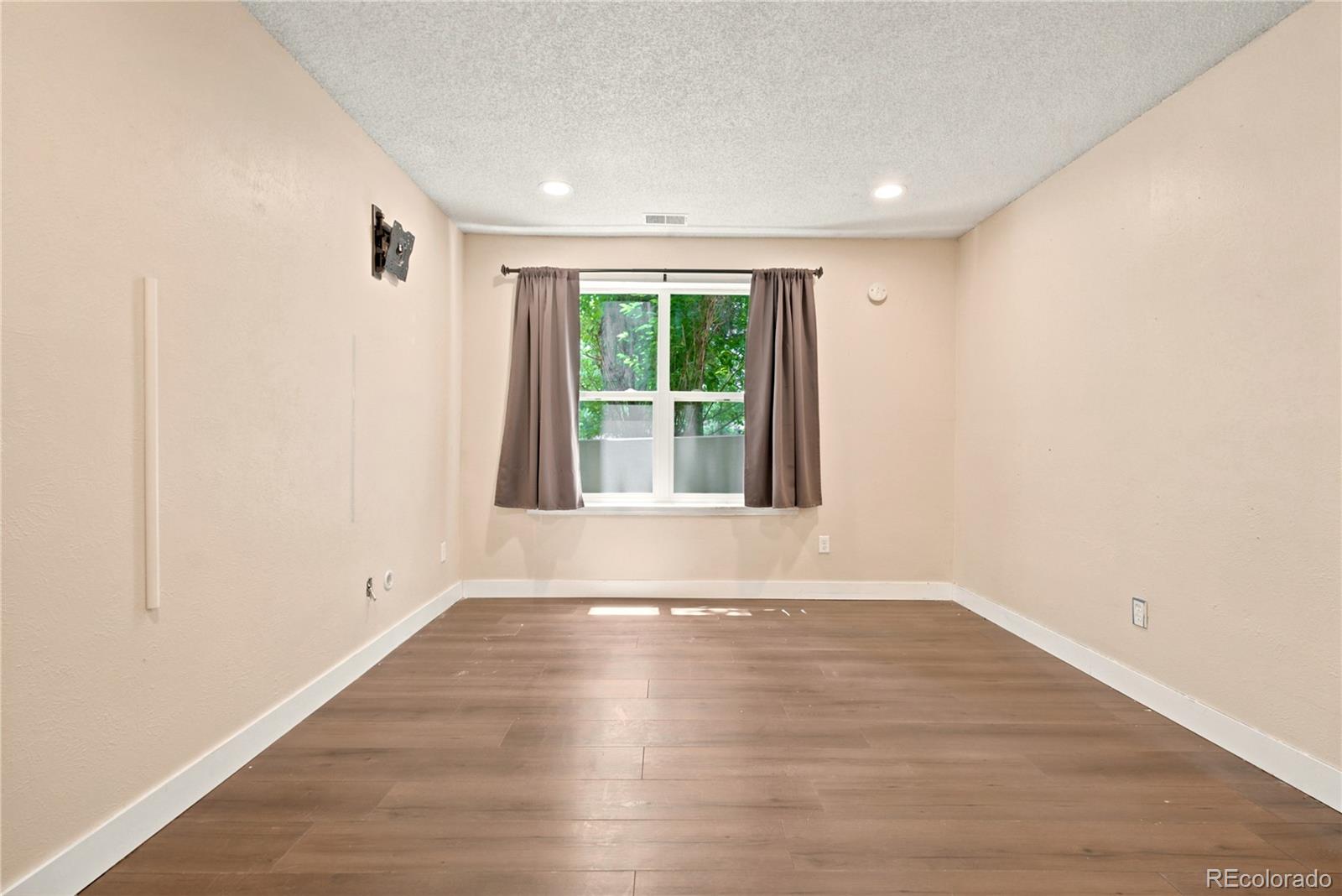 MLS Image #14 for 8376 s upham way a106,littleton, Colorado