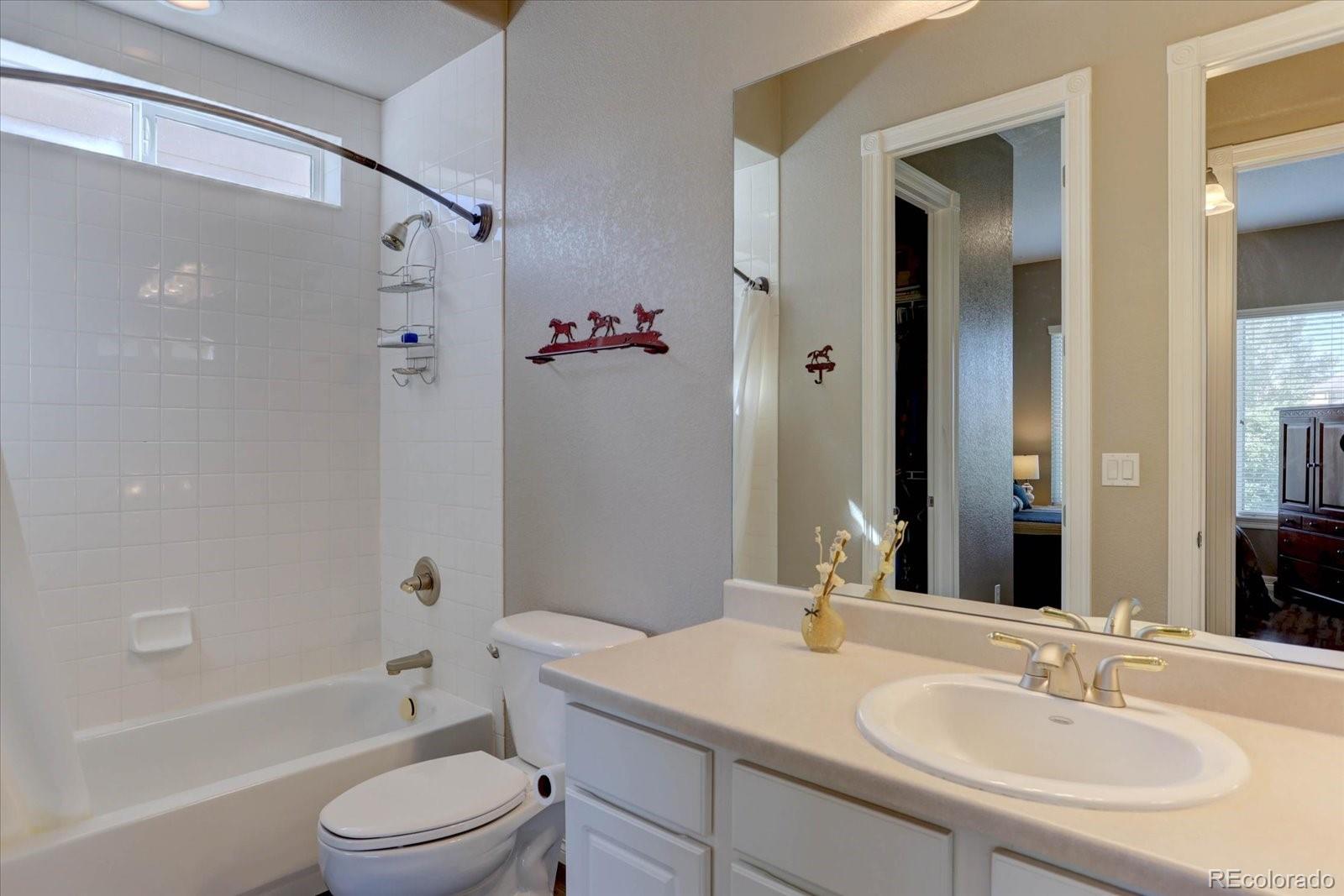 MLS Image #22 for 9557 w plymouth avenue,littleton, Colorado