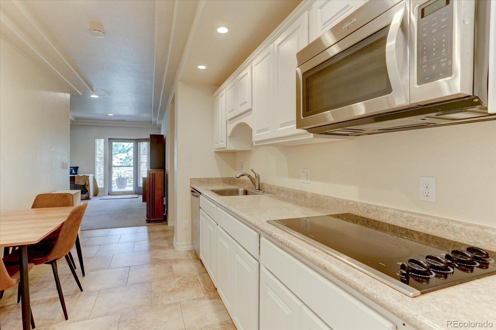 MLS Image #29 for 9557 w plymouth avenue,littleton, Colorado