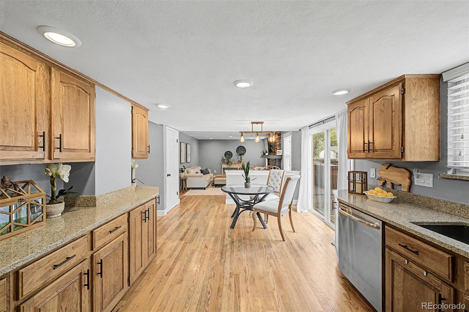 MLS Image #11 for 8330  garland drive,arvada, Colorado