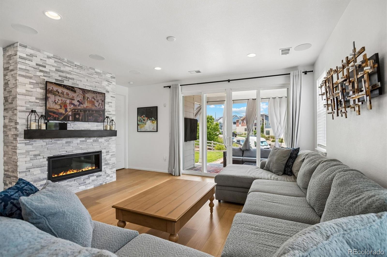 MLS Image #4 for 9175  fraser river street,littleton, Colorado