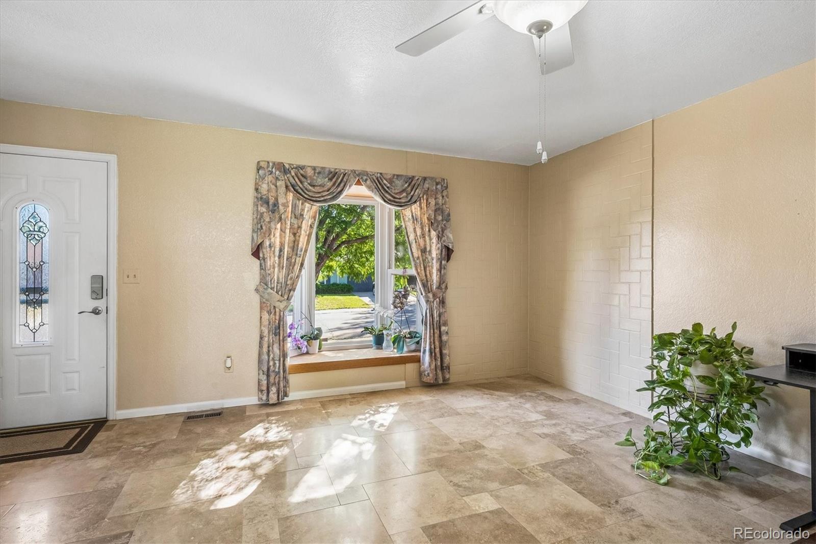 MLS Image #6 for 4659 s alkire street,morrison, Colorado
